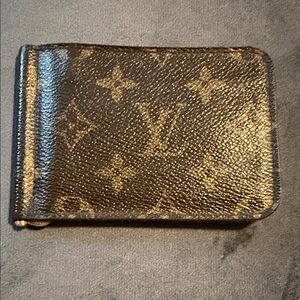 Louis Vuitton Black and Brown Monogram wallet with Money Clip